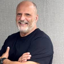 Maneco Gomes — fundador do AvaliaZ